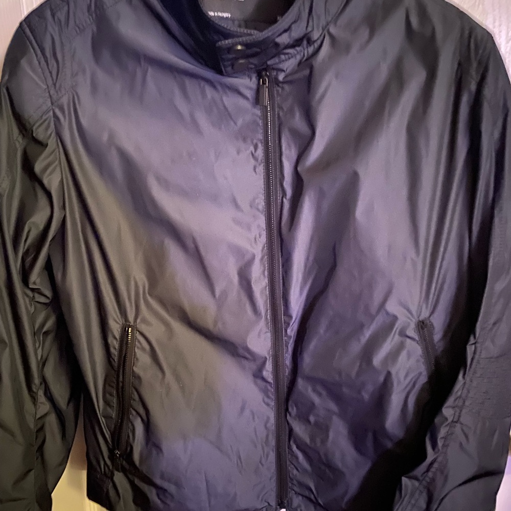 Light Jacket - Picture 2 of 3